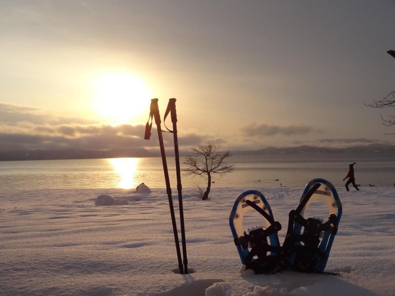 Отель Lakeside Banko Inawashiro Экстерьер фото