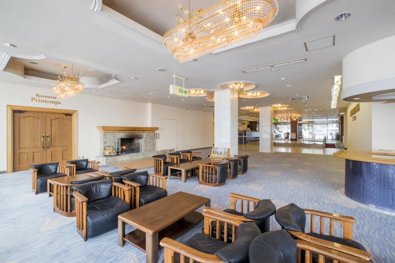 Отель Lakeside Banko Inawashiro Экстерьер фото