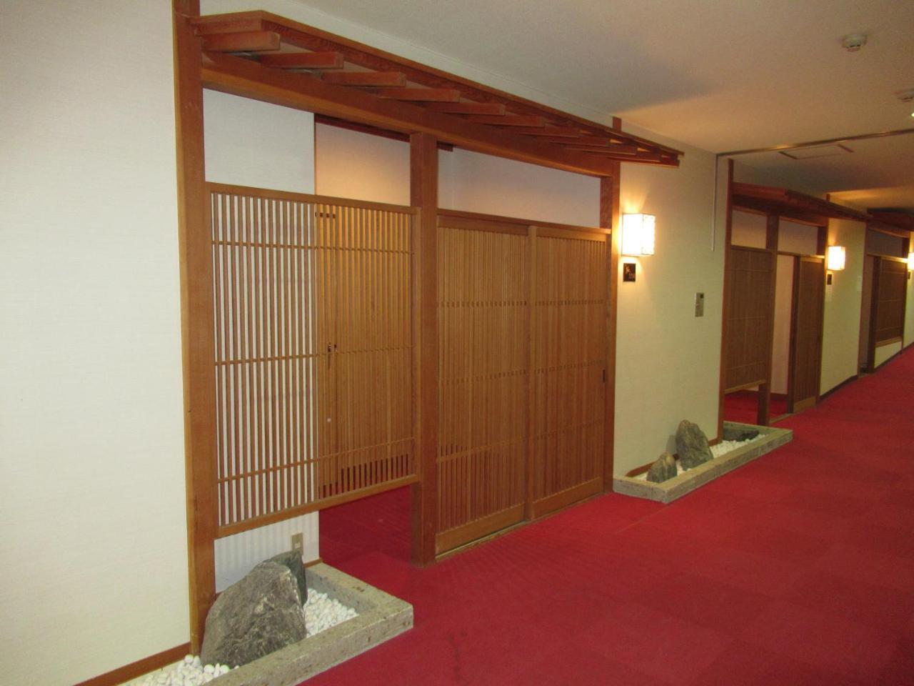 Отель Lakeside Banko Inawashiro Экстерьер фото
